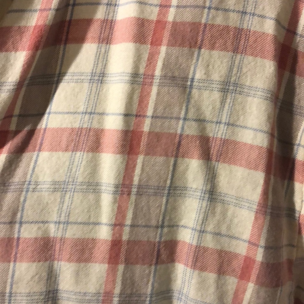 Button down shirt - Picture 2 of 3